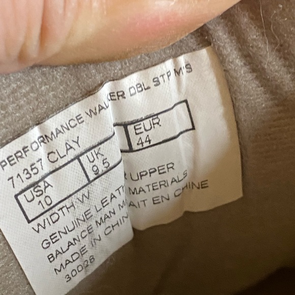 Men’s P.W. Minor Velcro Sneakers - Picture 14 of 16